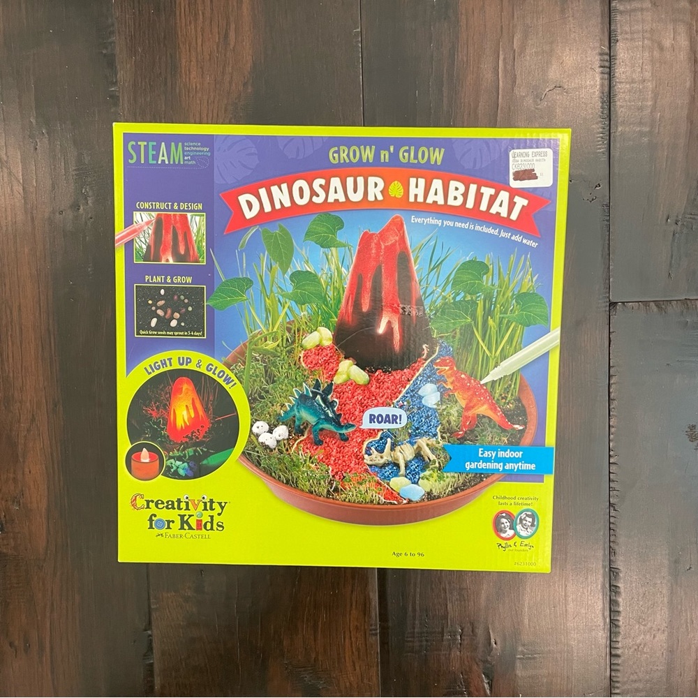 Grow an’ Glow Dinosaur Habitat - Creativity for Kids